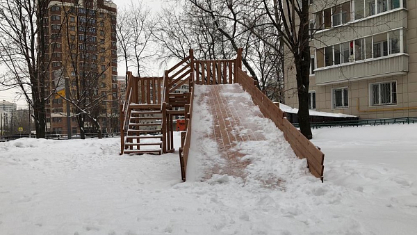 картинка Ледяная горка SWAN-2 от магазина Лазалка